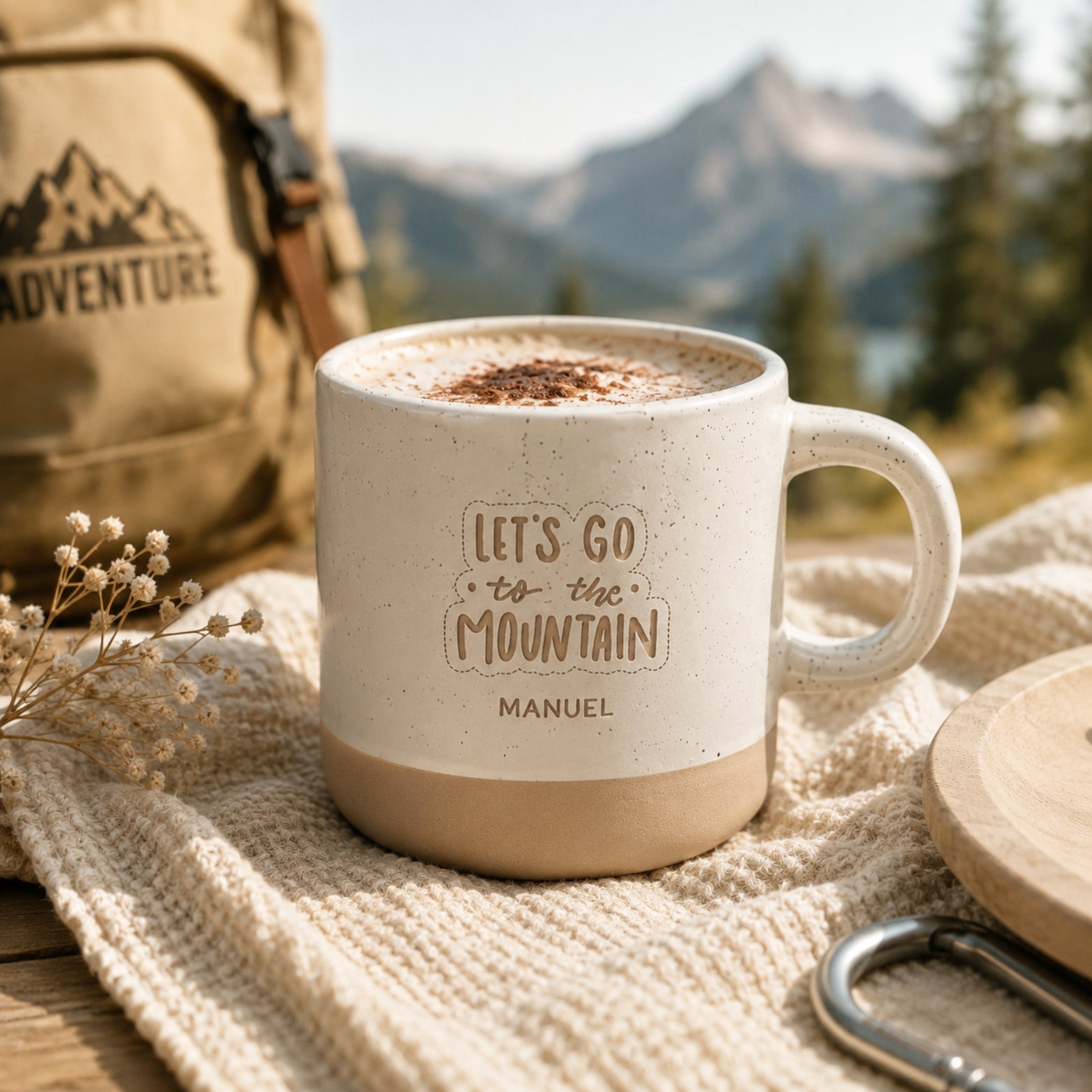 Personalisierte Adventure-Tasse mit Name & Wunschmotiv – gravierte Outdoor-Tasse
