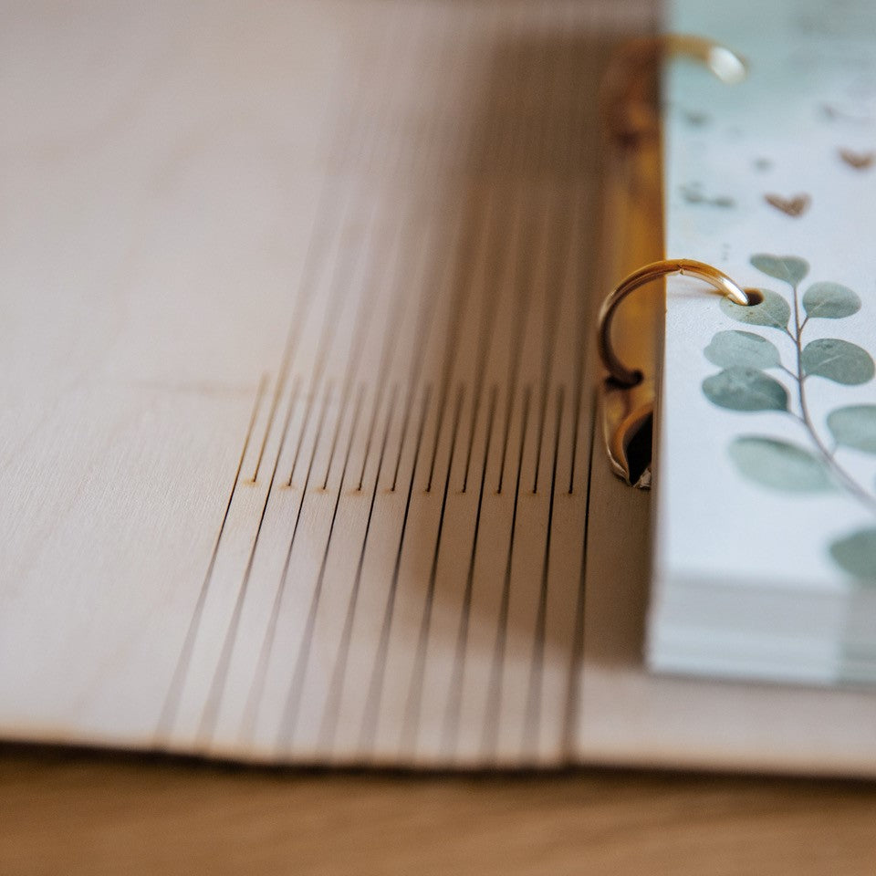 Personalisiertes Gästebuch aus Holz zur Hochzeit / Gästebuch Cover aus Holz / Hochzeitsgästebuch Eukalyptus / Hochzeitsgeschenk