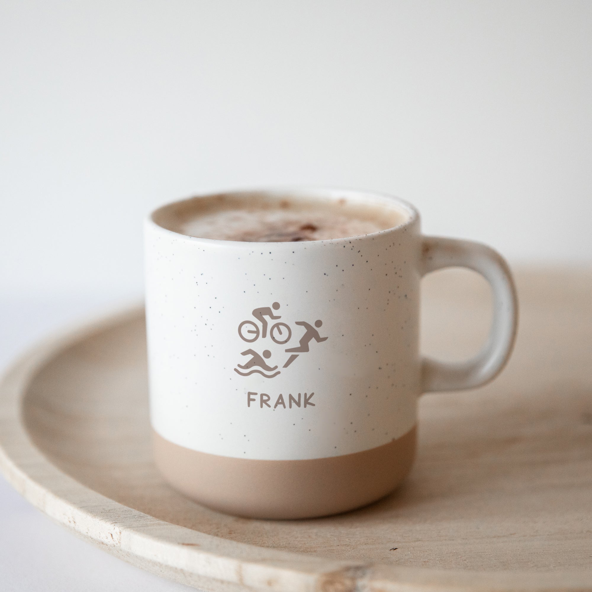 Personalisierte Triathlon-Tasse mit Name oder Bestzeit