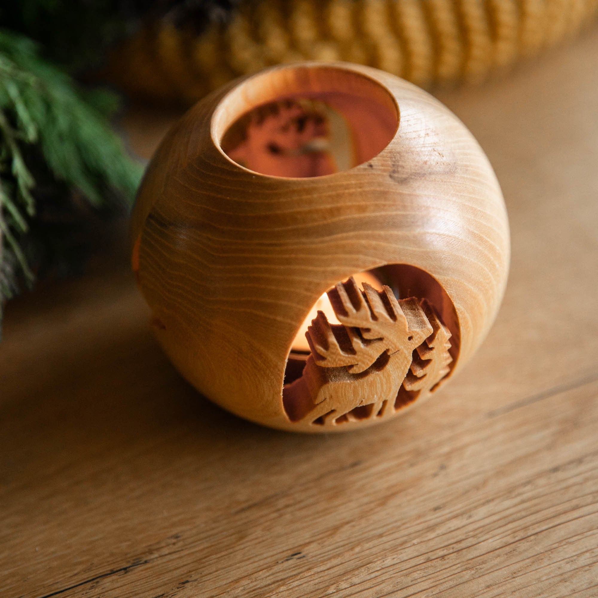 Laserhelden Shop - Windlicht aus Laubholz - Elch Motiv