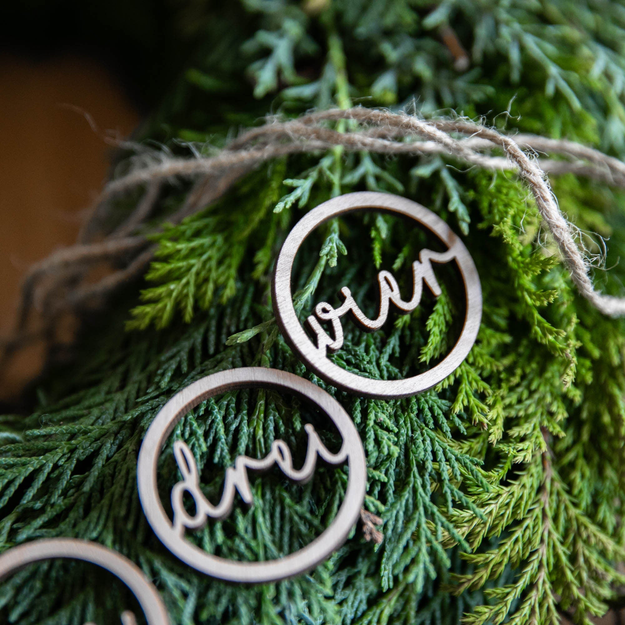 Laserhelden Shop - Zahlen aus Holz für den Adventskranz