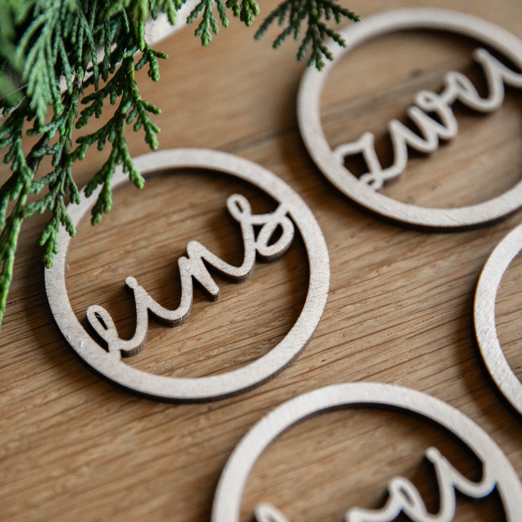 Laserhelden Shop - Zahlen aus Holz für den Adventskranz