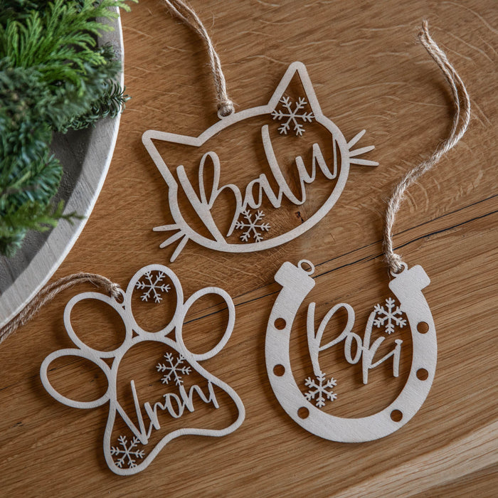 Laserhelden Shop - Weihnachtliche Tieranhänger mit Namen des Haustieres
