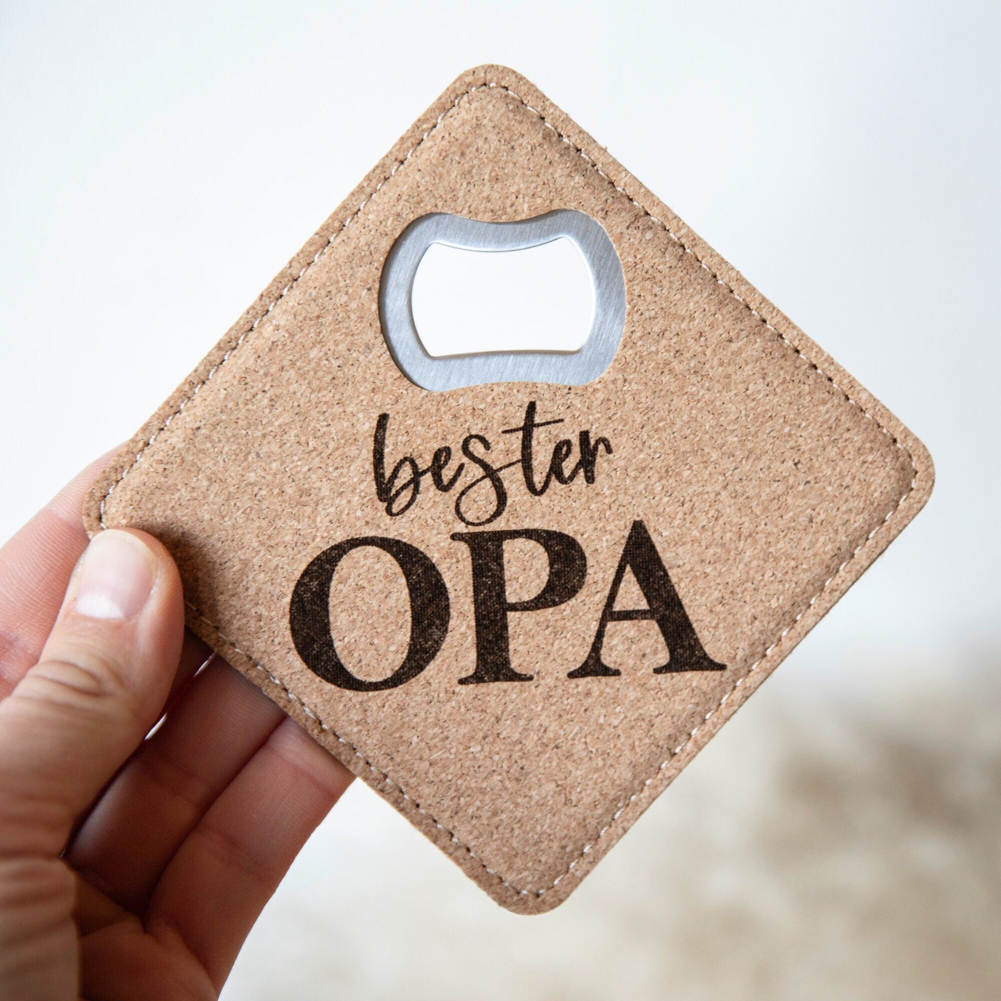 Flaschenöffner mit Gravur - Bester Papa / Kork Untersetzer mit integriertem Öffner / Geschenk Papa / Vatertag / Kapselheber