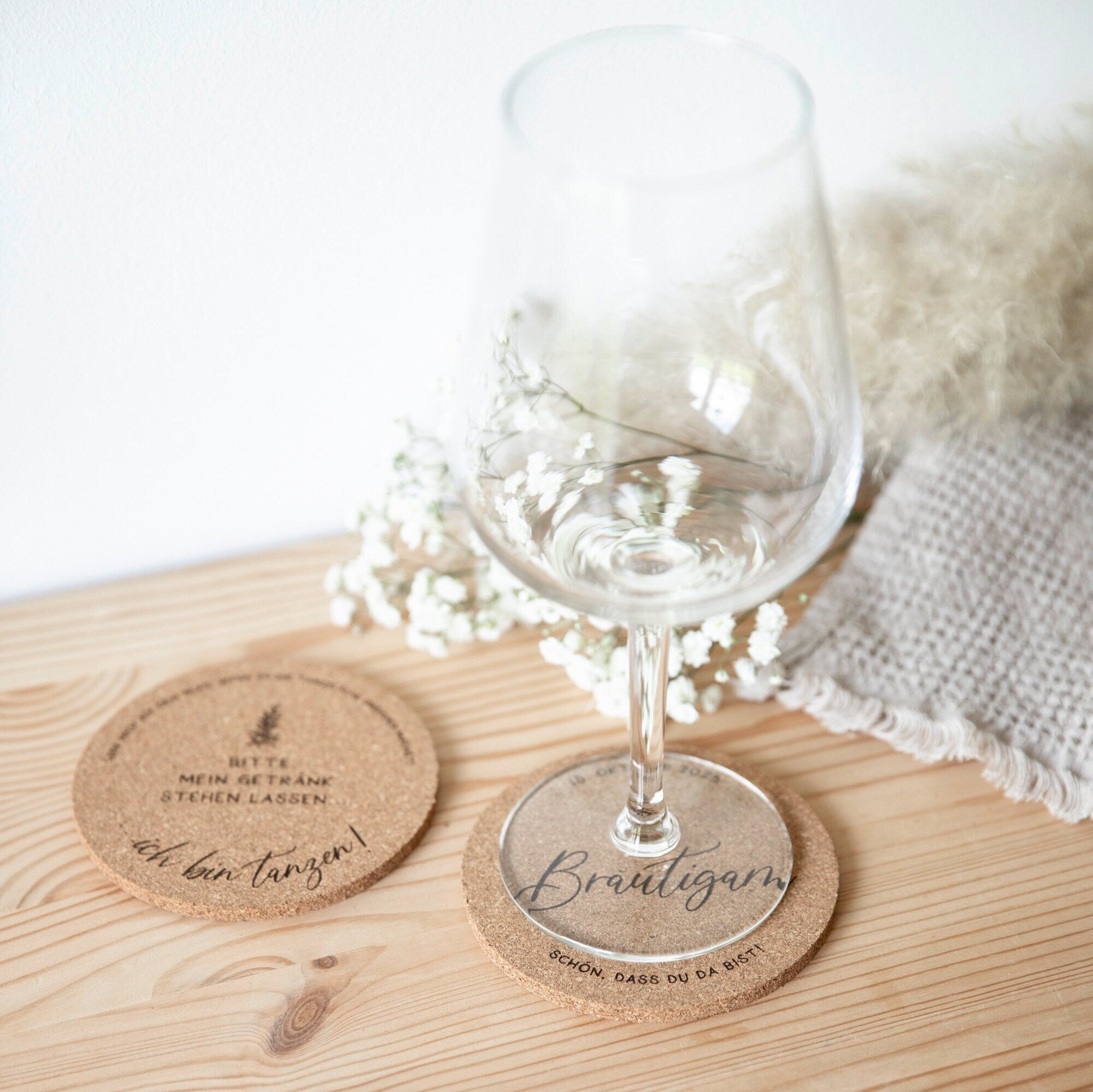 Tisckarten Hochzeit Kork / Gastgeschenk Hochzeit / Untersetzer Kork / Namensschild Hochzeit / Sitzplan Hochzeit / Holz Name / Platzkarten