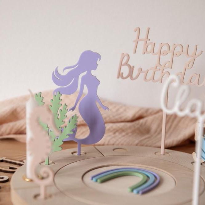 Personalisierter Geburtstagsteller Unterwasser für Mädchen / Bunter Geburtstagskranz aus Holz mit Gravur / Kindergeburtstag Meerjungfrau