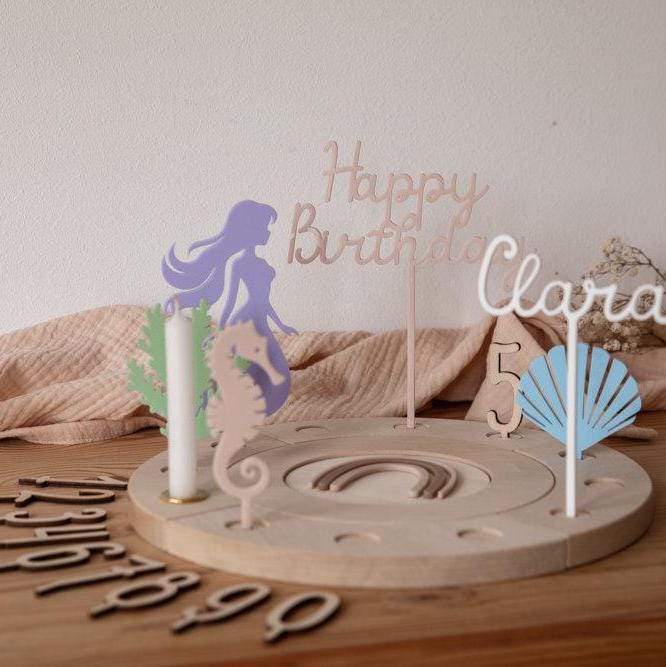 Personalisierter Geburtstagsteller Unterwasser für Mädchen / Bunter Geburtstagskranz aus Holz mit Gravur / Kindergeburtstag Meerjungfrau