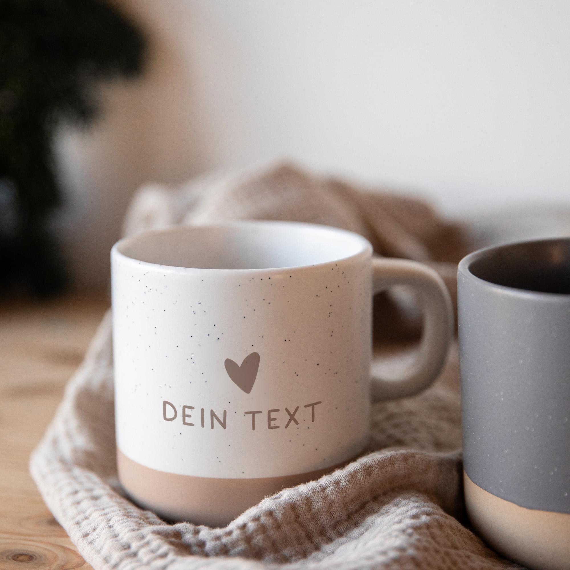 Tasse mit Wunschtext und Herz / Tasse mit Wunschgravur / Personalisierte Tasse mit deinem Text / Steingut eigene Gravur / Geschenk Frauen