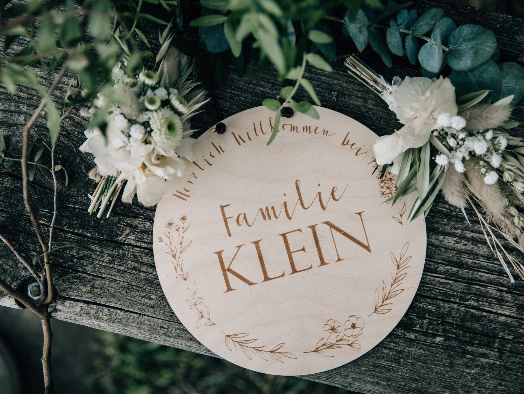 Holzschild Familie / Türschild / Familienschild Herzlich willkommen / Willkommensschild / Geschenkidee