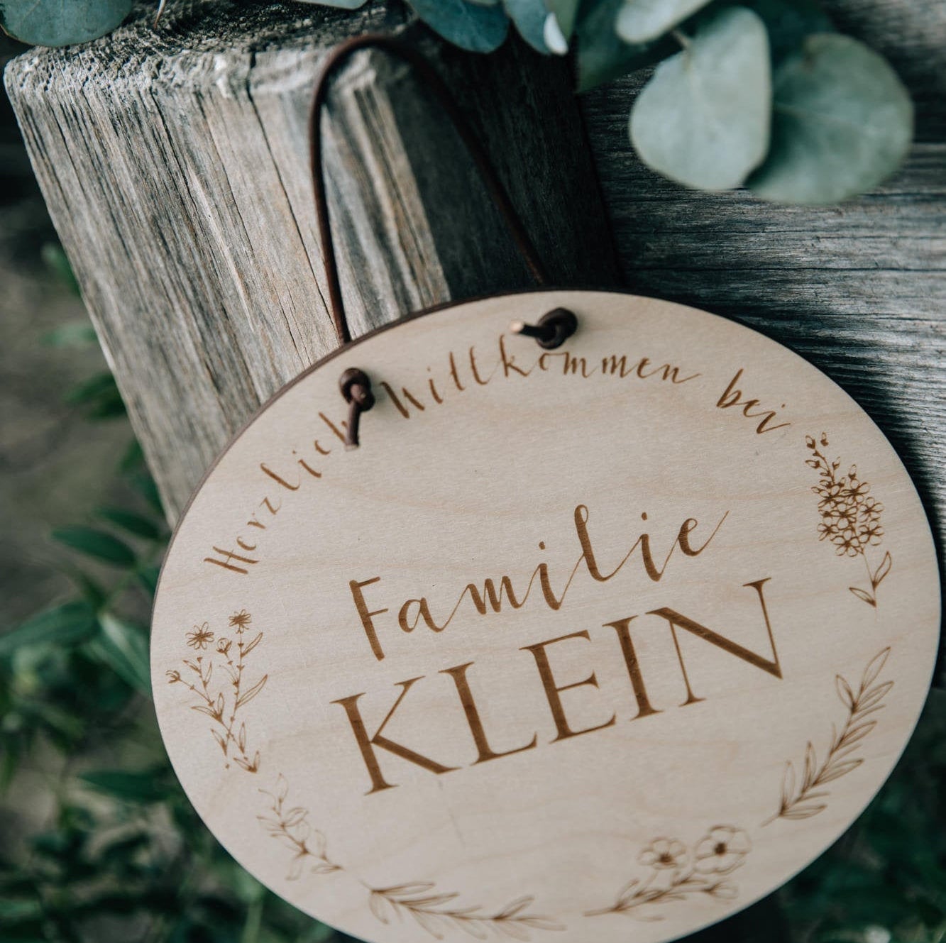 Holzschild Familie / Türschild / Familienschild Herzlich willkommen / Willkommensschild / Geschenkidee