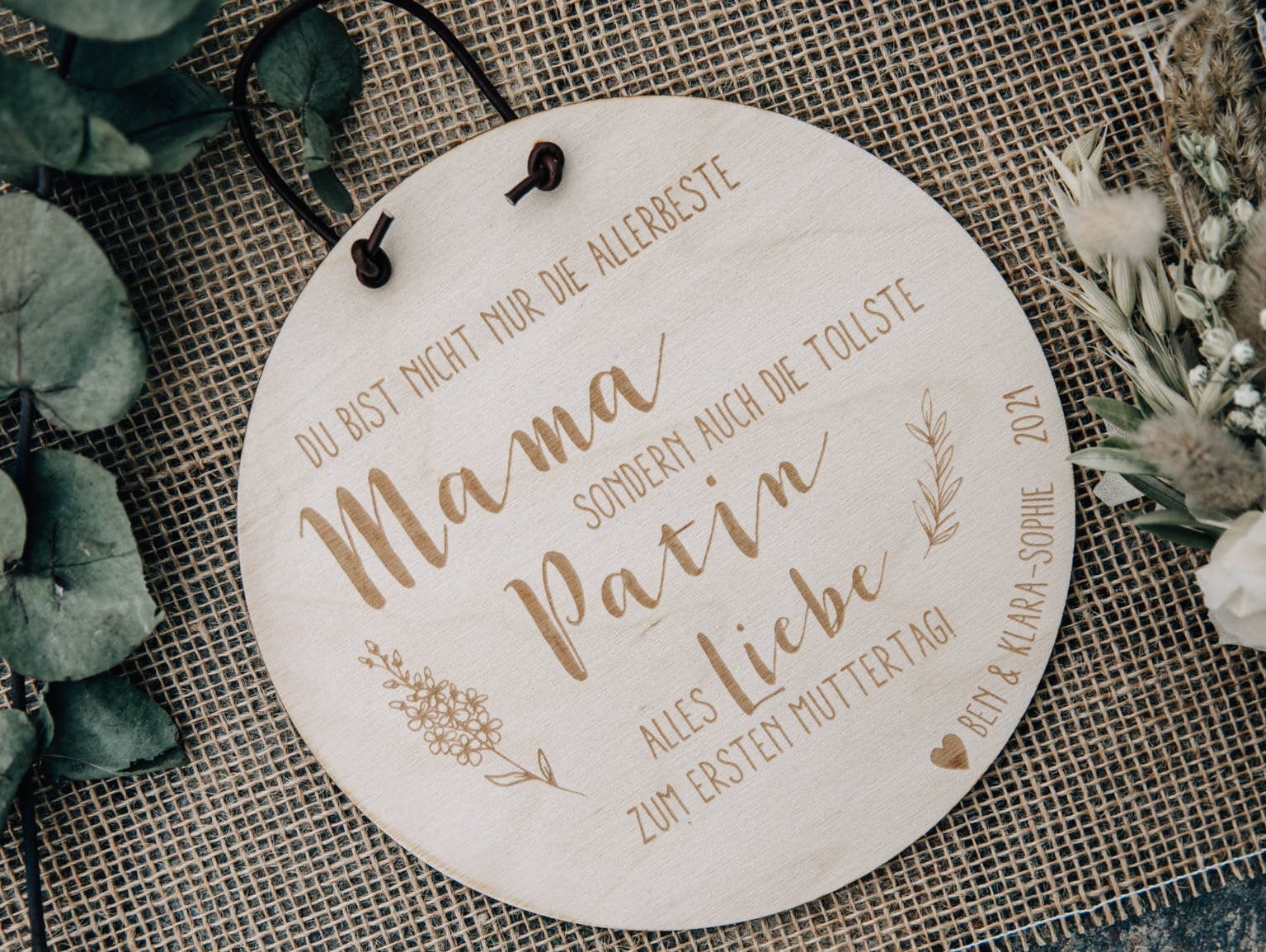 Personalisiertes Holzschild für den Muttertag - Geschenkidee Mama / Oma