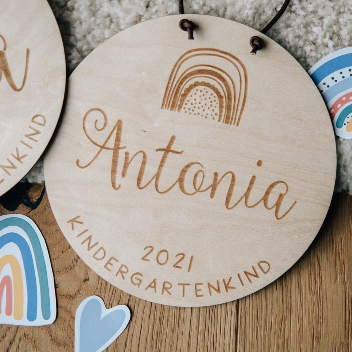 Kindergartenkind Holzschild / Personalisiertes Türschild / Geschenk zum Kindergartenstart