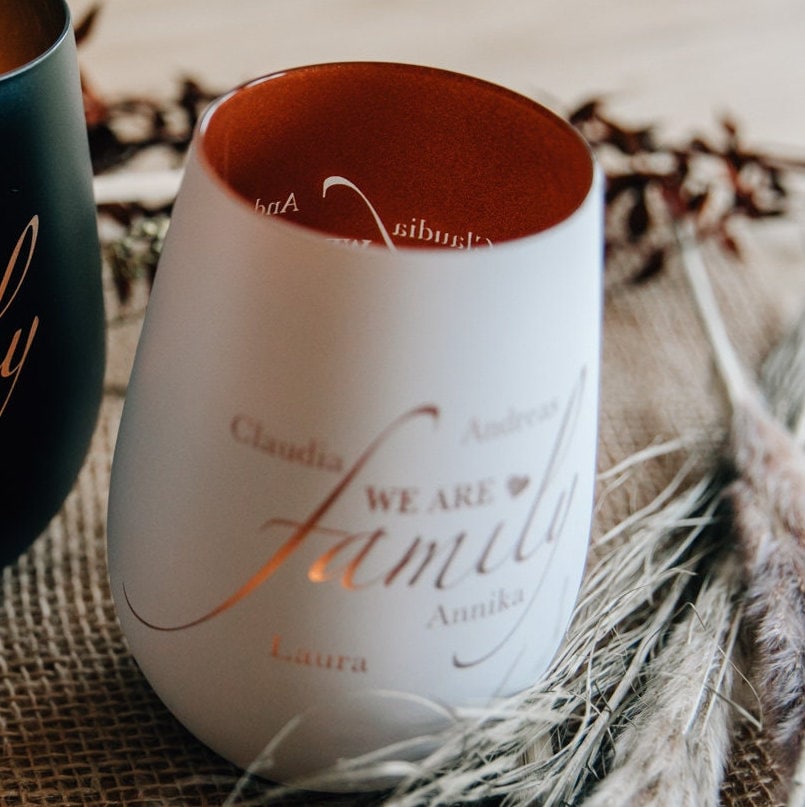 Personalisiertes Windlicht - Familie "we are family" Kristallglas / Erinnerungslicht mit Wunschnamen / personalisiertes Geschenk Familie