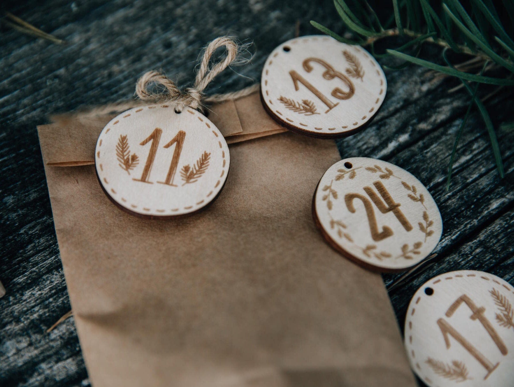 Adventskalenderzahlen 1-24 aus Holz - DIY - 24 Stück