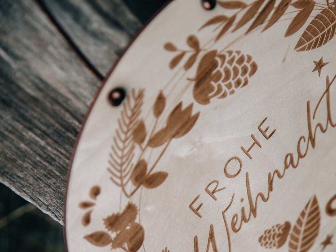 Eingangsschild aus Holz - Frohe Weihnachten - in verschiedenen Größen