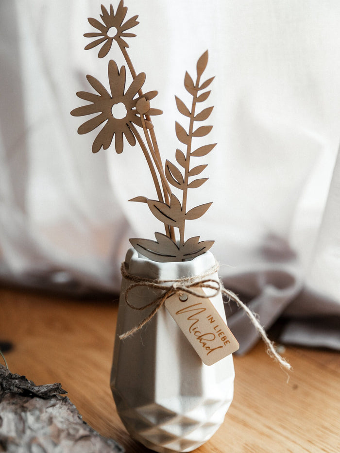 Holzblumenstrauß / 4er Set filigrane Blumen aus Holz / Geschenk zum Muttertag / Holzblumen Deko