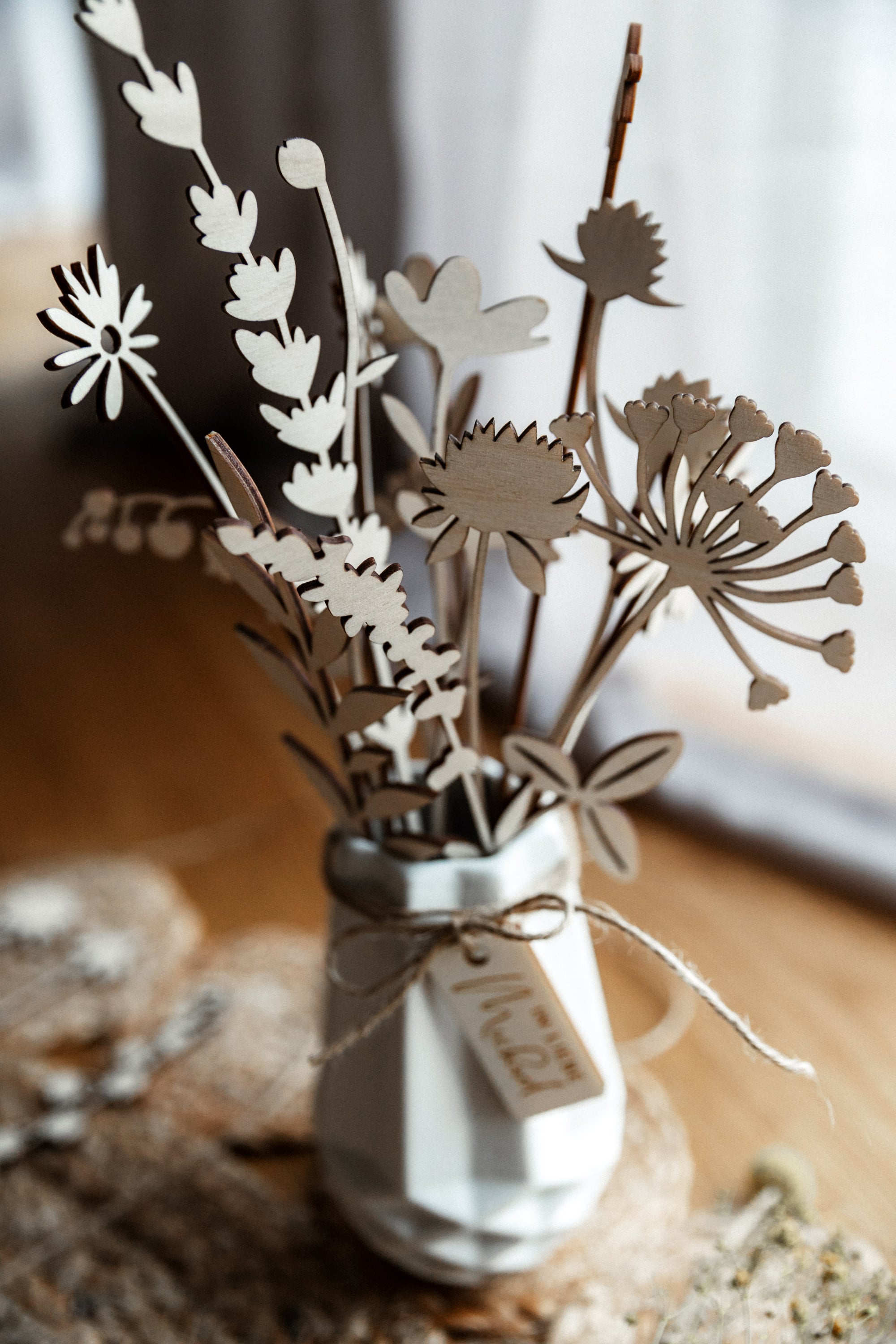 Holzblumen Basteldekoration / DIY Material