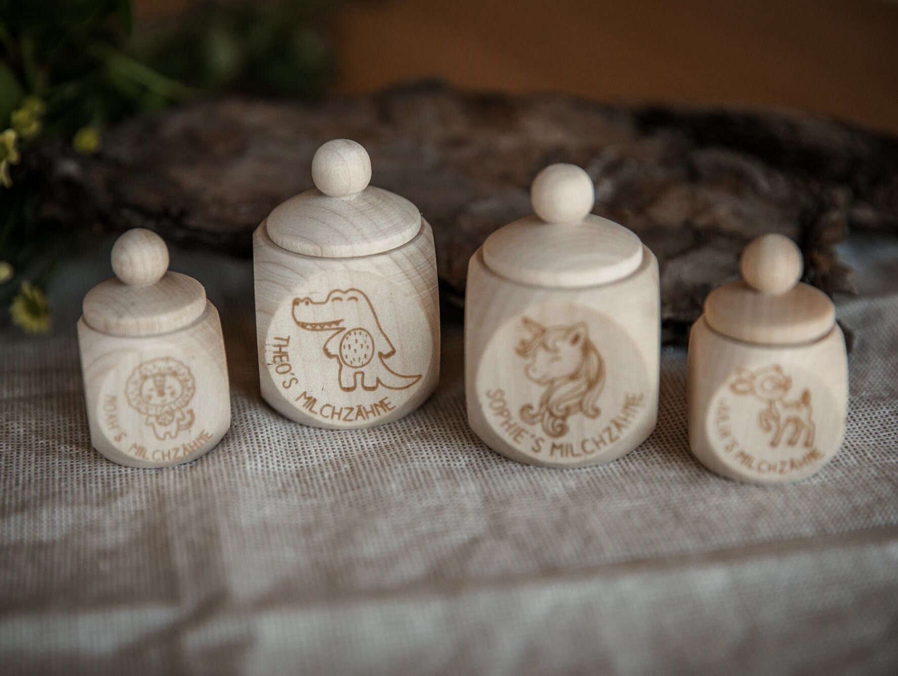 Personalisierte Zahndose mit Namen und Motiv