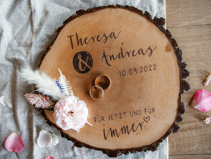 Ringkissen aus Holz für Hochzeit I Personalisierte Ringscheibe