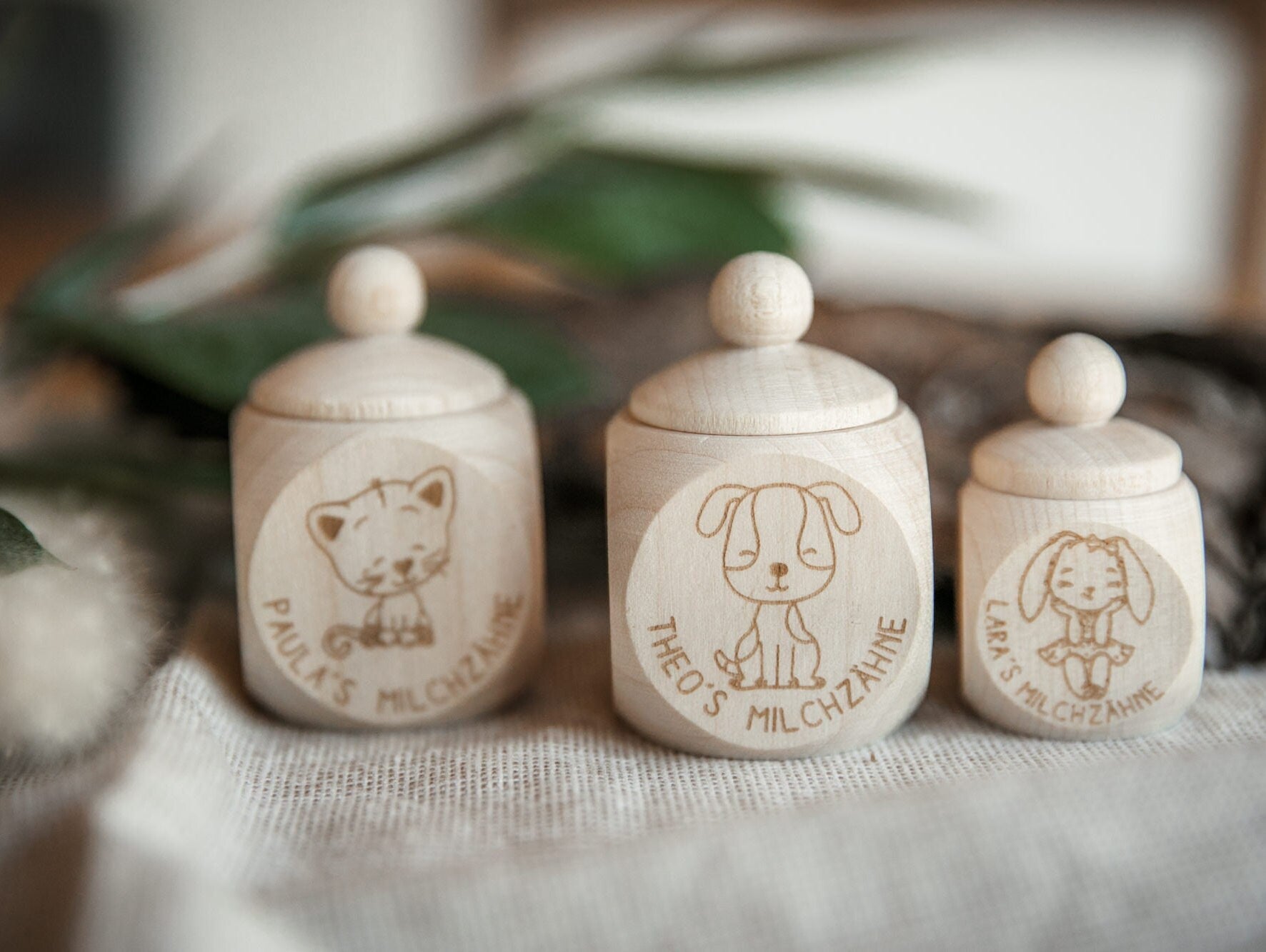 Personalisierte Zahndose mit Namen und Motiv