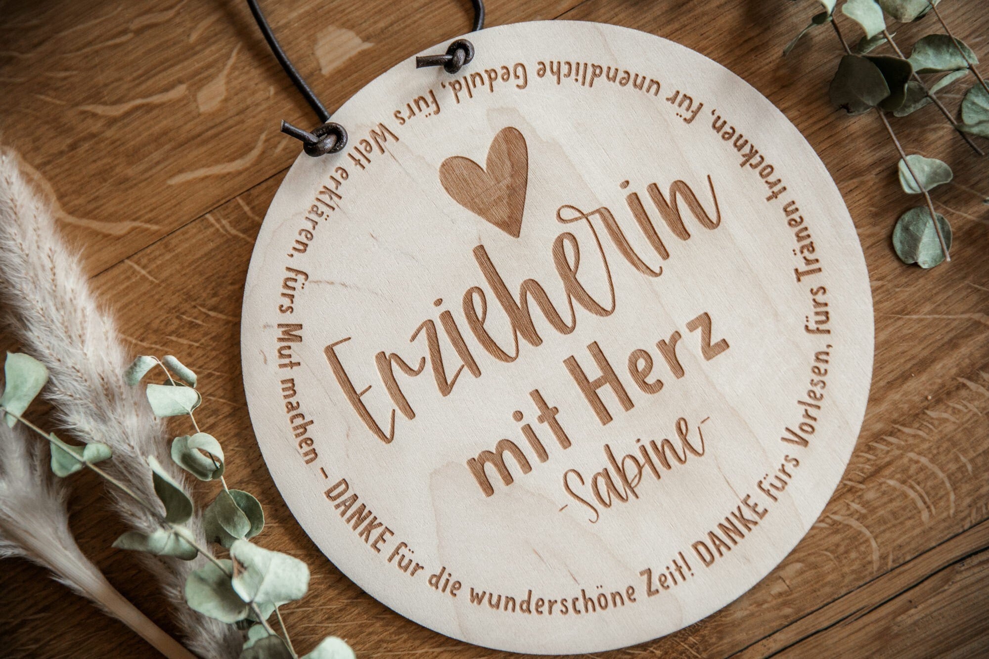 Holzschild Erzieherin / Geschenk zum Abschied für Erzieherin / personalisierbar mit Namen