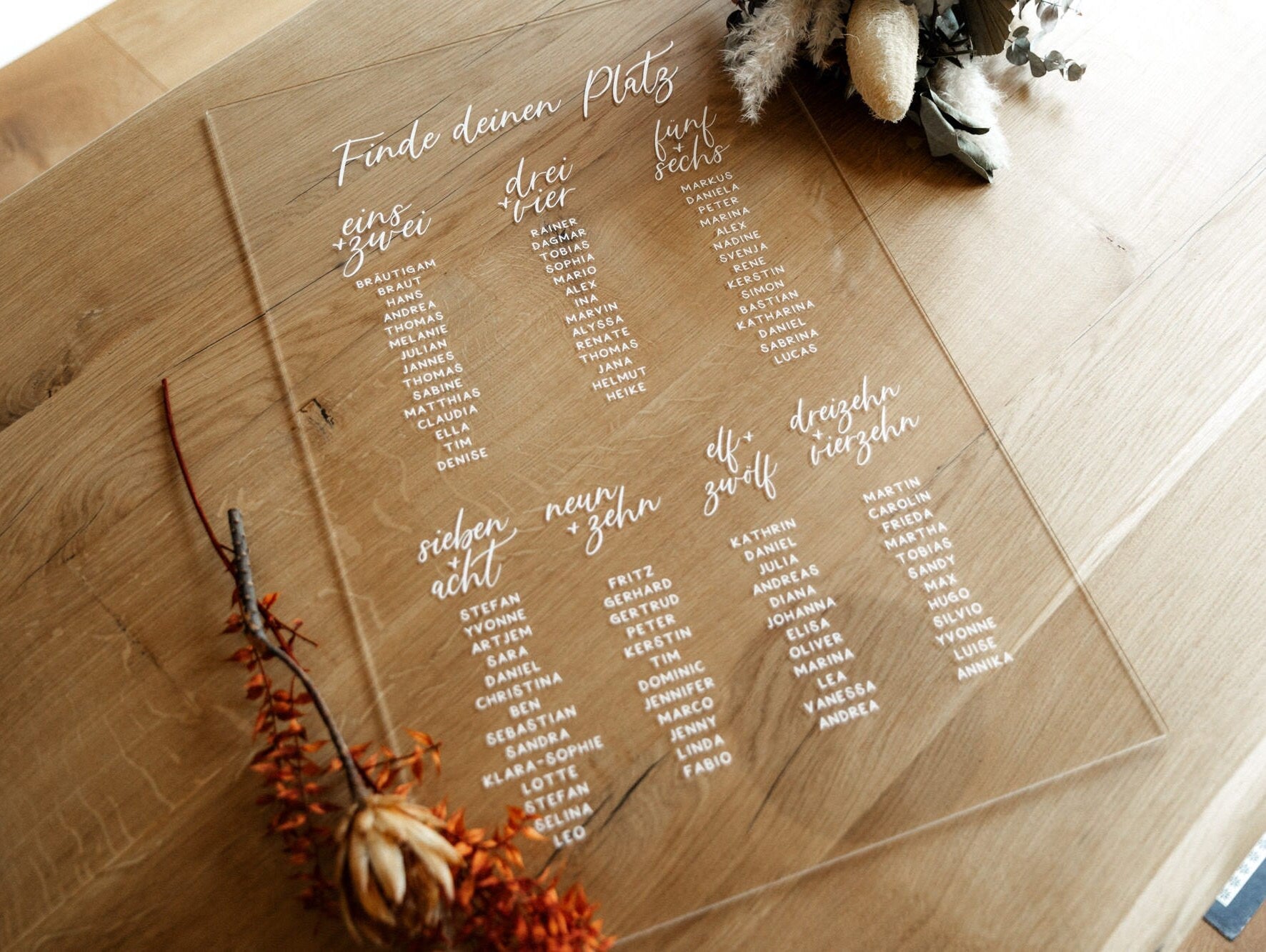 Sitzplan aus Acrylglas zur Hochzeit personalisiert mit euren Wunschnamen