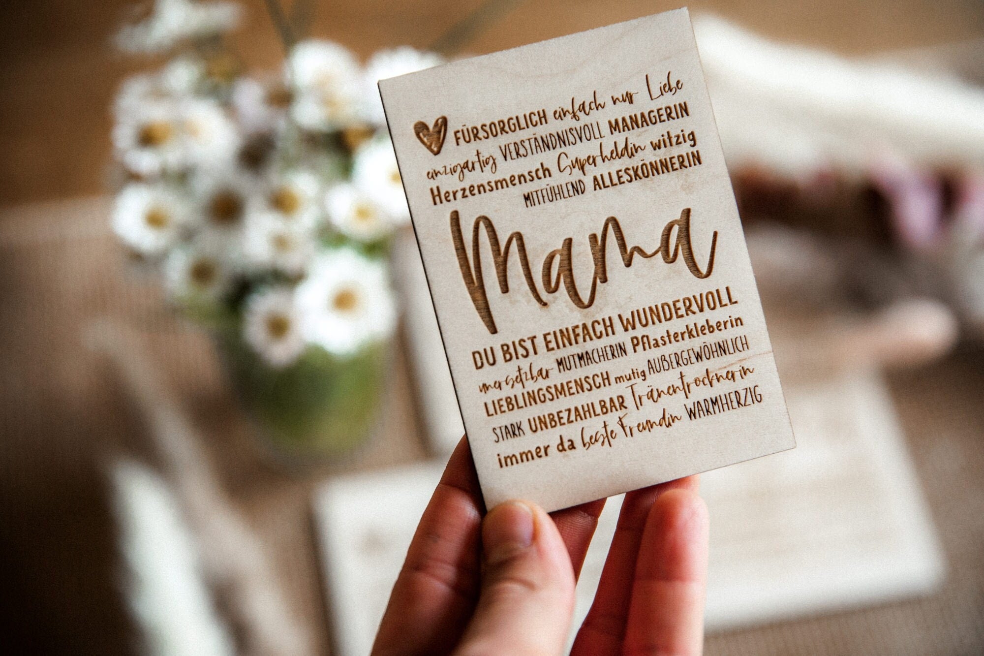 Karte zum Muttertag aus Holz in verschiedenen Größen / Muttertagsgeschenk