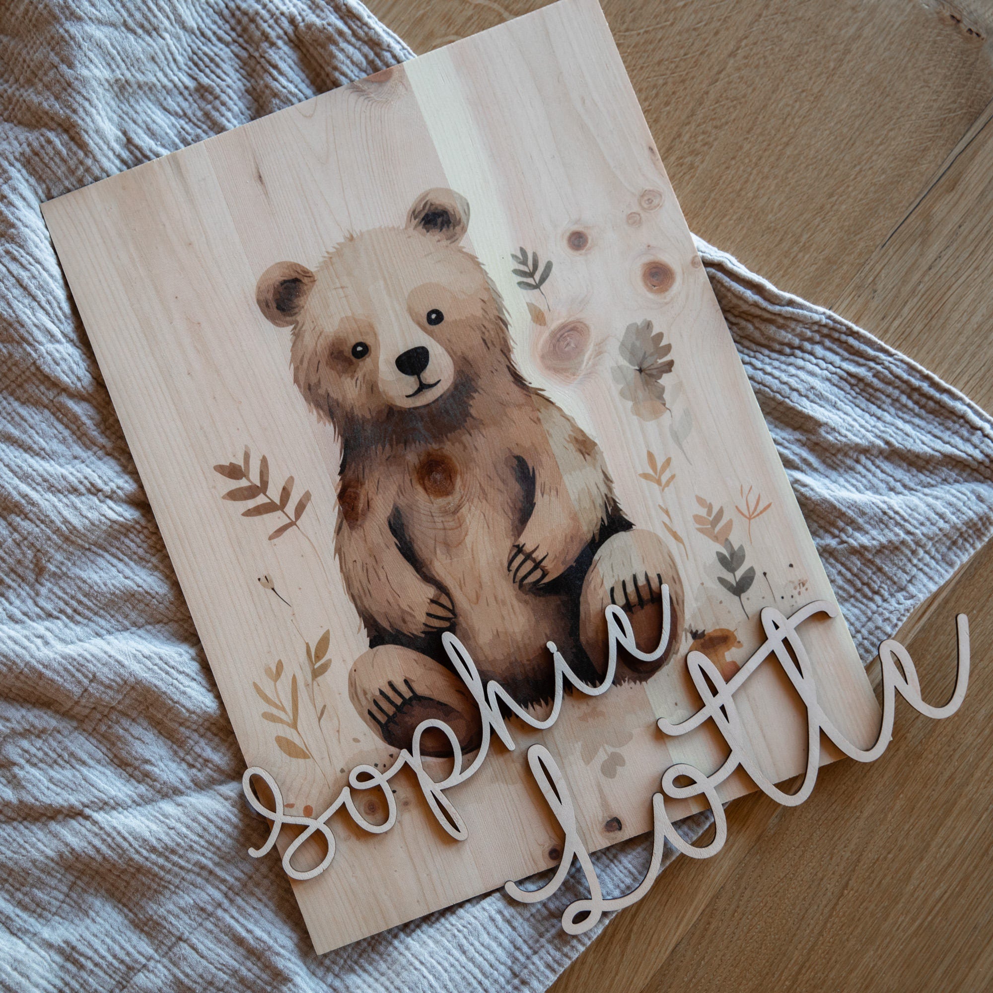 Holzbild Bär A3 Kinderzimmer Poster / Babyzimmer Wandbild / Namensschriftzug Baby / Waldtiere Wandbild Holz / Poster Bär / Geschenk Geburt