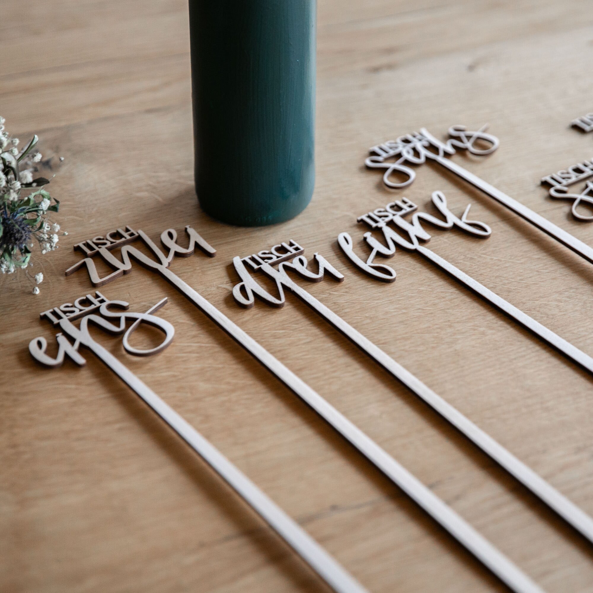 Tischnummern Hochzeit aus Holz / Sitzplan / Zahlen aus Holz / Tischnummern Flaschen / Tischschilder / Hochzeitspapeterie / Sitzplatz