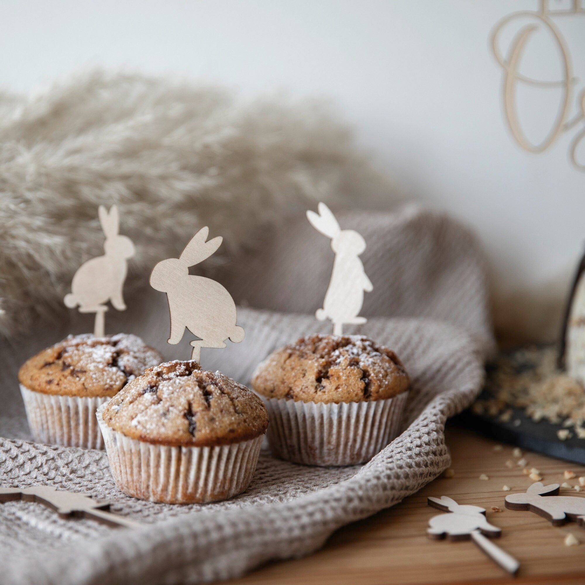 Muffin Topper Hase / Muffin Aufleger Ostern / Deko Cupcakes / Osterhase / Osterfest Kuchestecker / Hasen Holz Caketopper / Osterkuchen