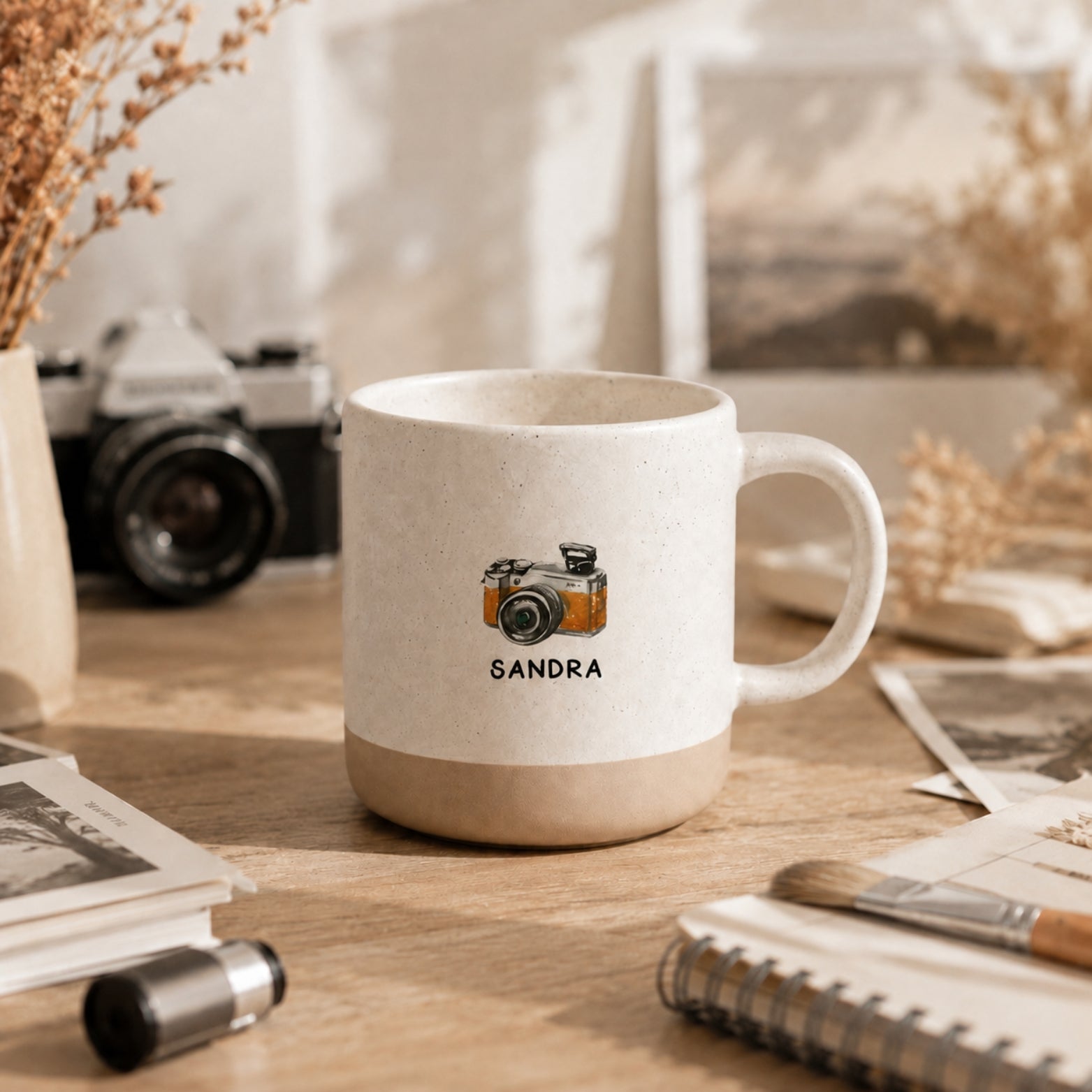 Personalisierte Fotografen-Tasse mit Name und Kameramotiv
