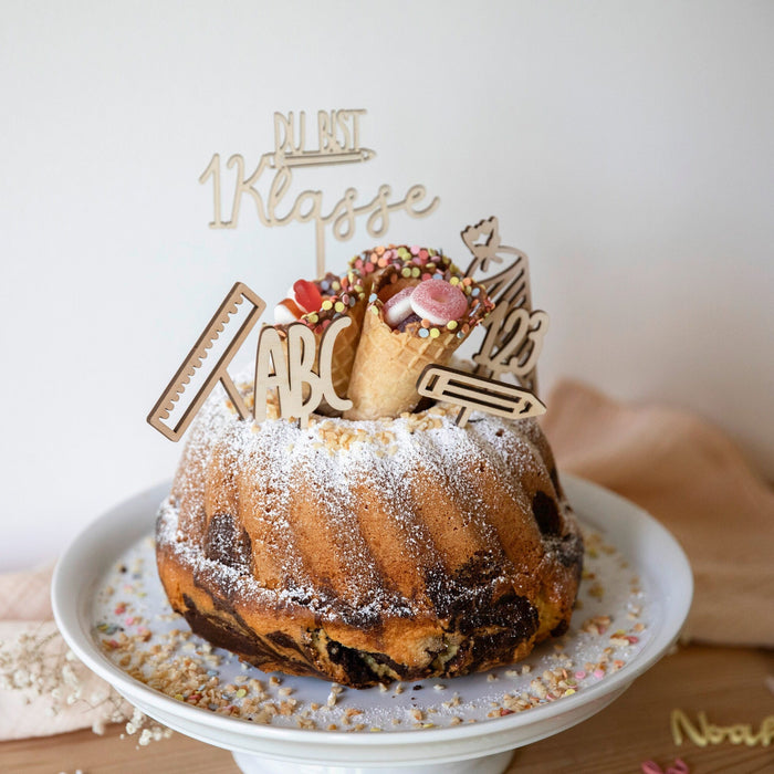 Caketopper Schulkind personalisiert / Einschulung Tortendeko Holz / Einschulung Deko / Schulkind 2024 / Tortendeko Schulanfang Holz