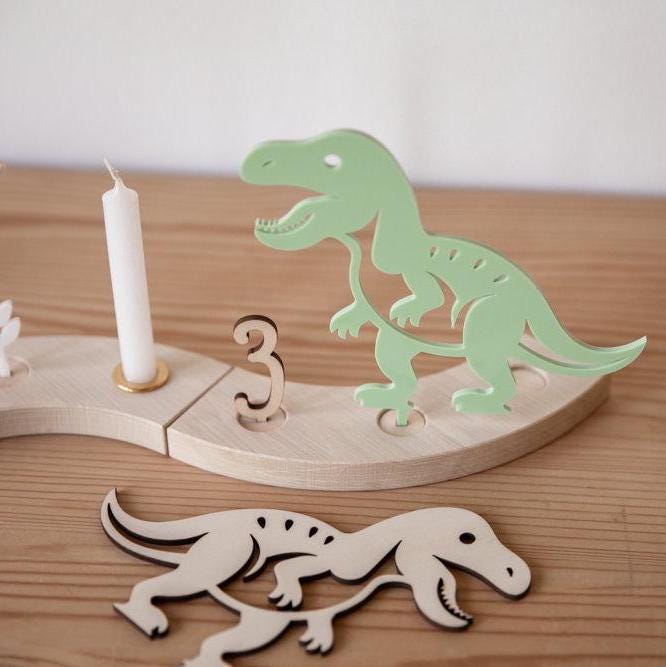 Geburtstagsschlange Dino / Geburtstagbogen Holz / Kindergeburtstag Dinosaurier / Geburtagsring / Geburtstagszug Junge / T-Rex / Kerzenhalter