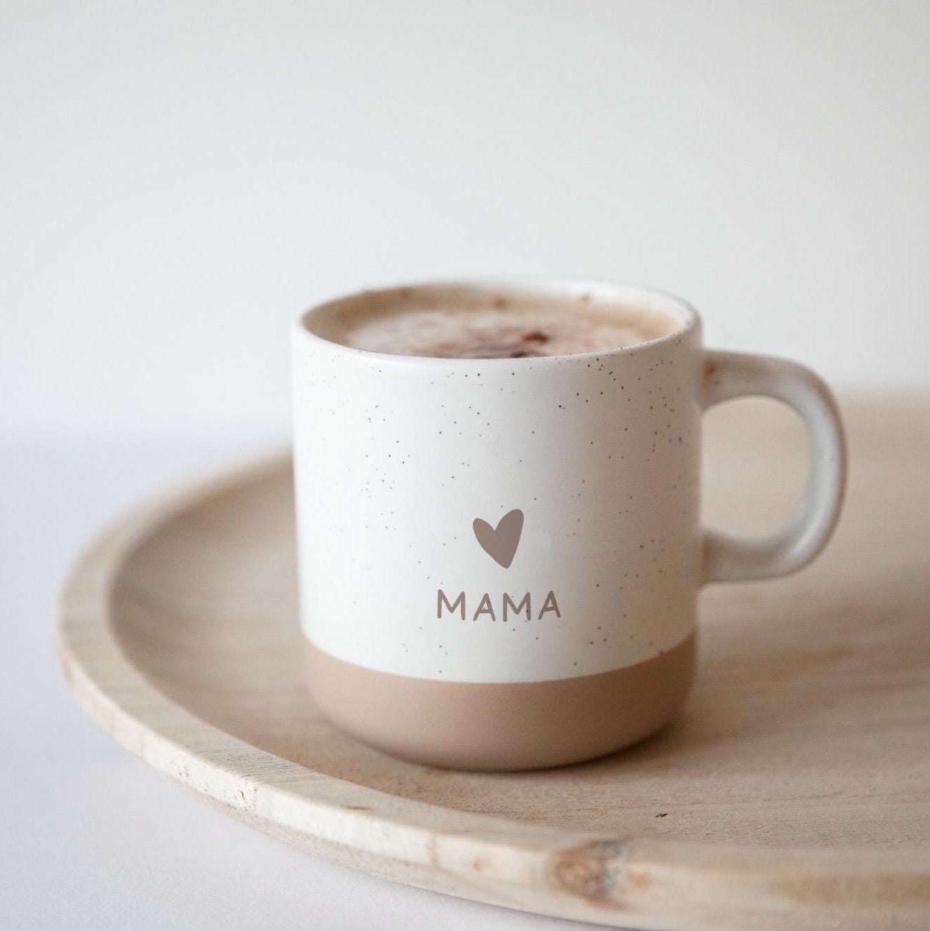 Personalisierte Tasse mit Herz & Gravur ❤️ Aus Steingut