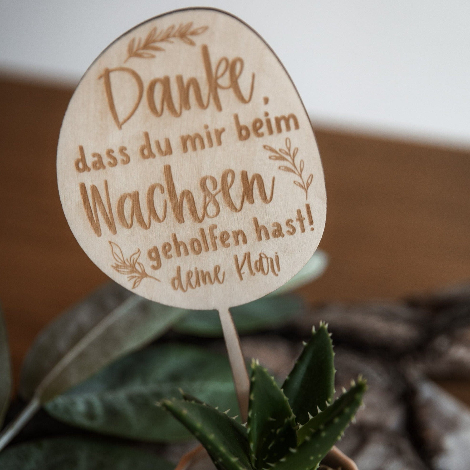 Personalisierter Blumenstecker Erzieherin / Geschenk zum Abschied für Erzieherin / Pflanzenstecker aus Holz